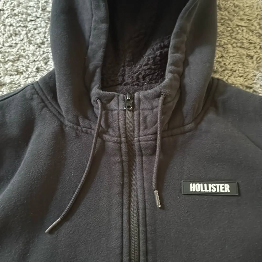 Hollister - Fleece Zip-Up Hoodie - Picture 5 of 5
